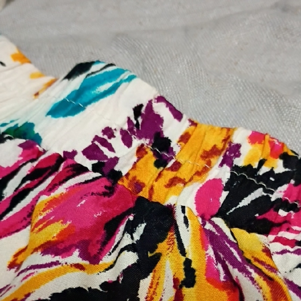 Vintage Vibrant A-Line Skirt - Picture 4 of 4